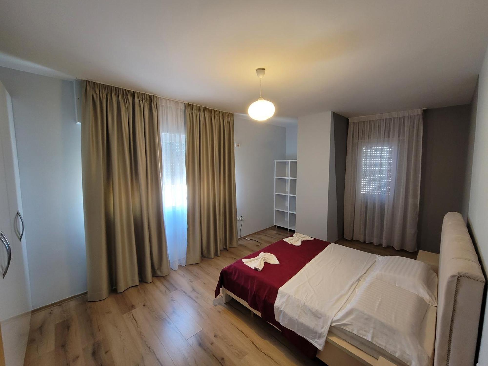 Haris Hotel Влёра Экстерьер фото