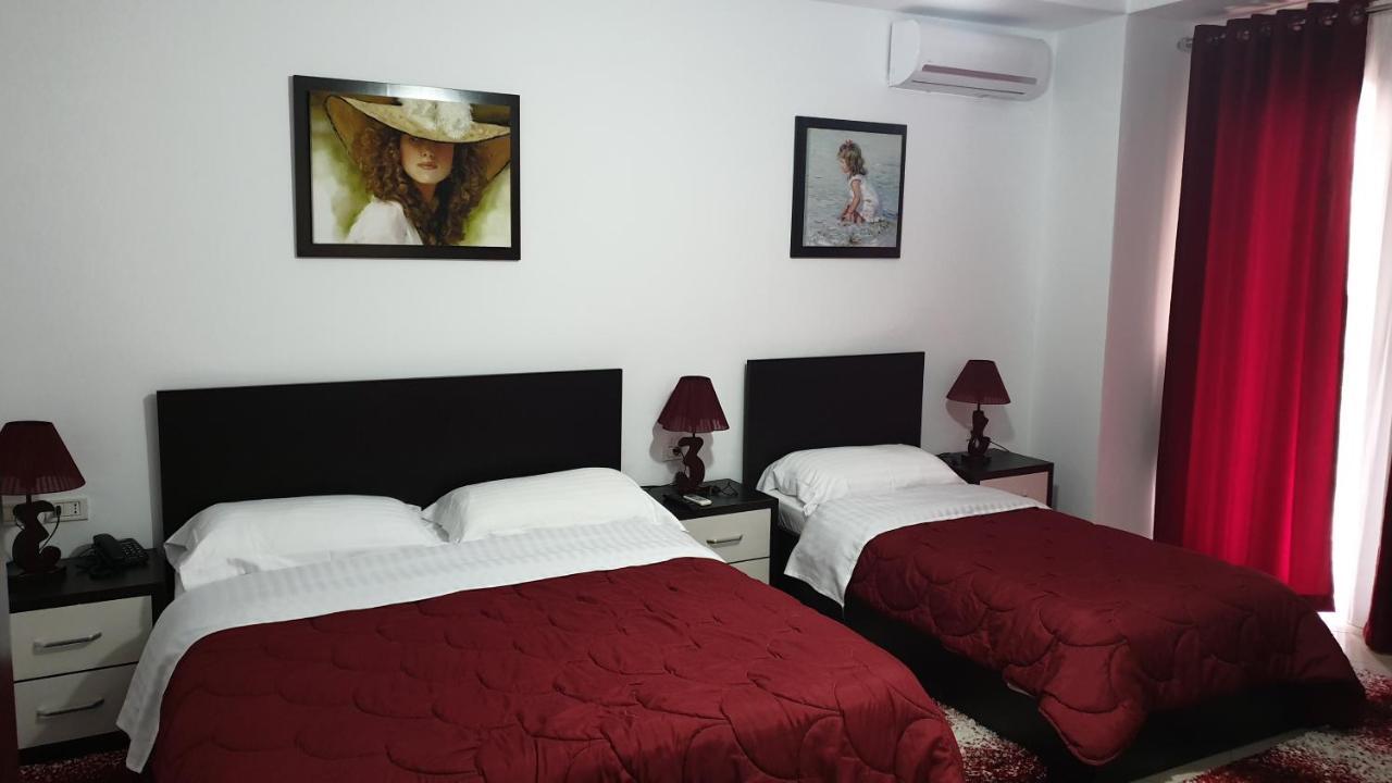 Haris Hotel Влёра Экстерьер фото