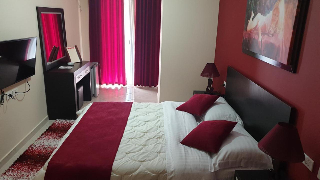 Haris Hotel Влёра Экстерьер фото